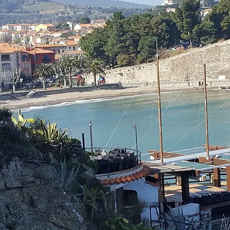 Tres Bel A 150 Metres Des Plages Avec Jardin Prive Et Parking Dans Securisee